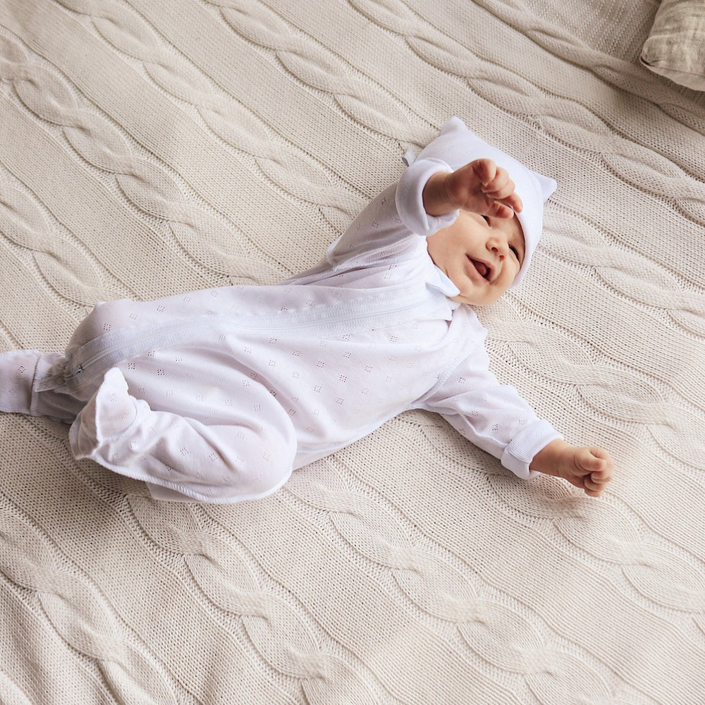 Комбинезон на молнии, белый ажур