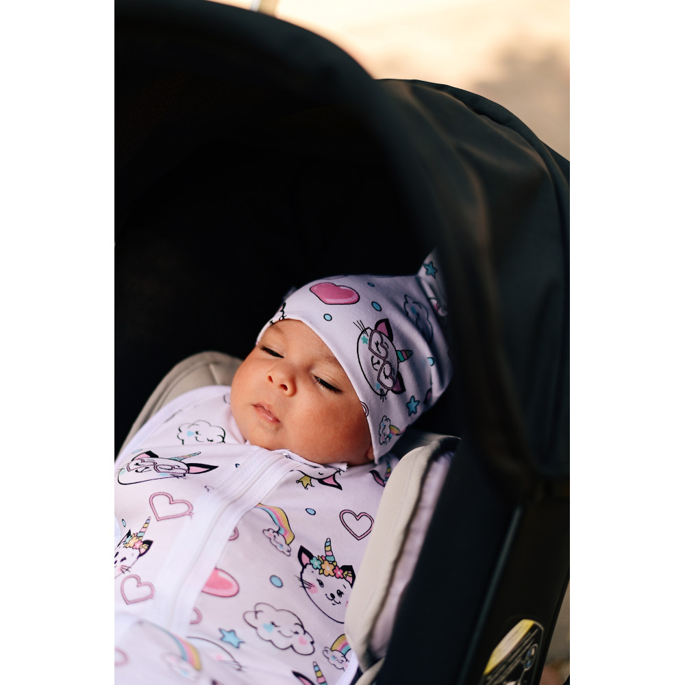 Кокон на молнии, Кошки-единороги