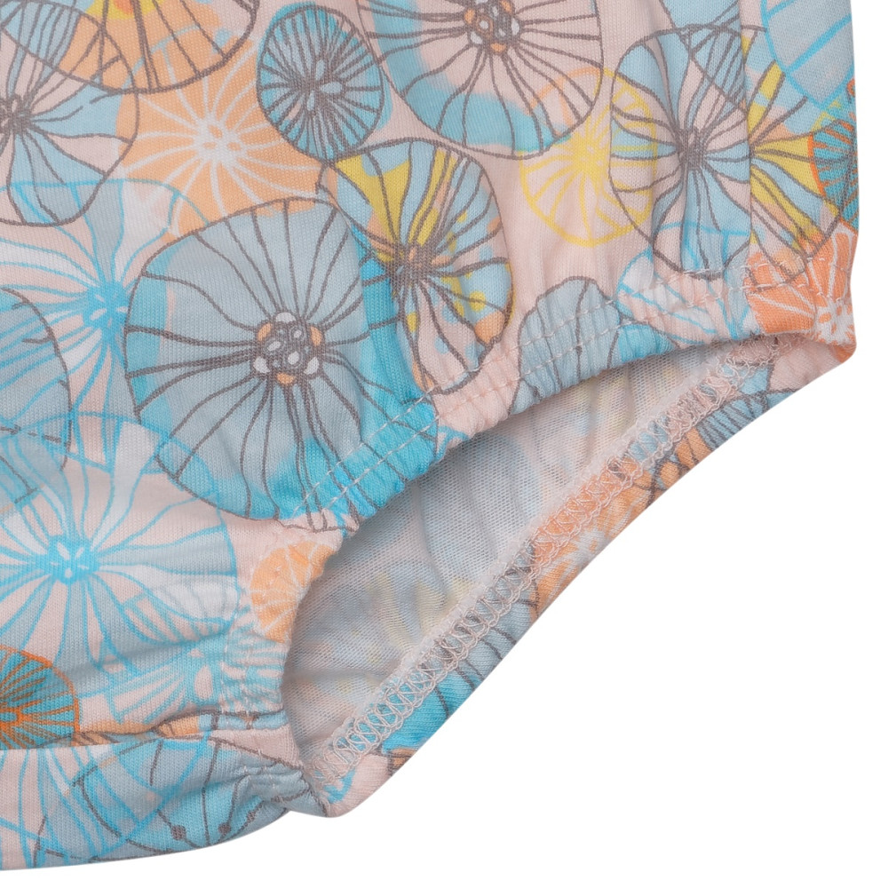 Комплект для девочки из футболки и шортиков