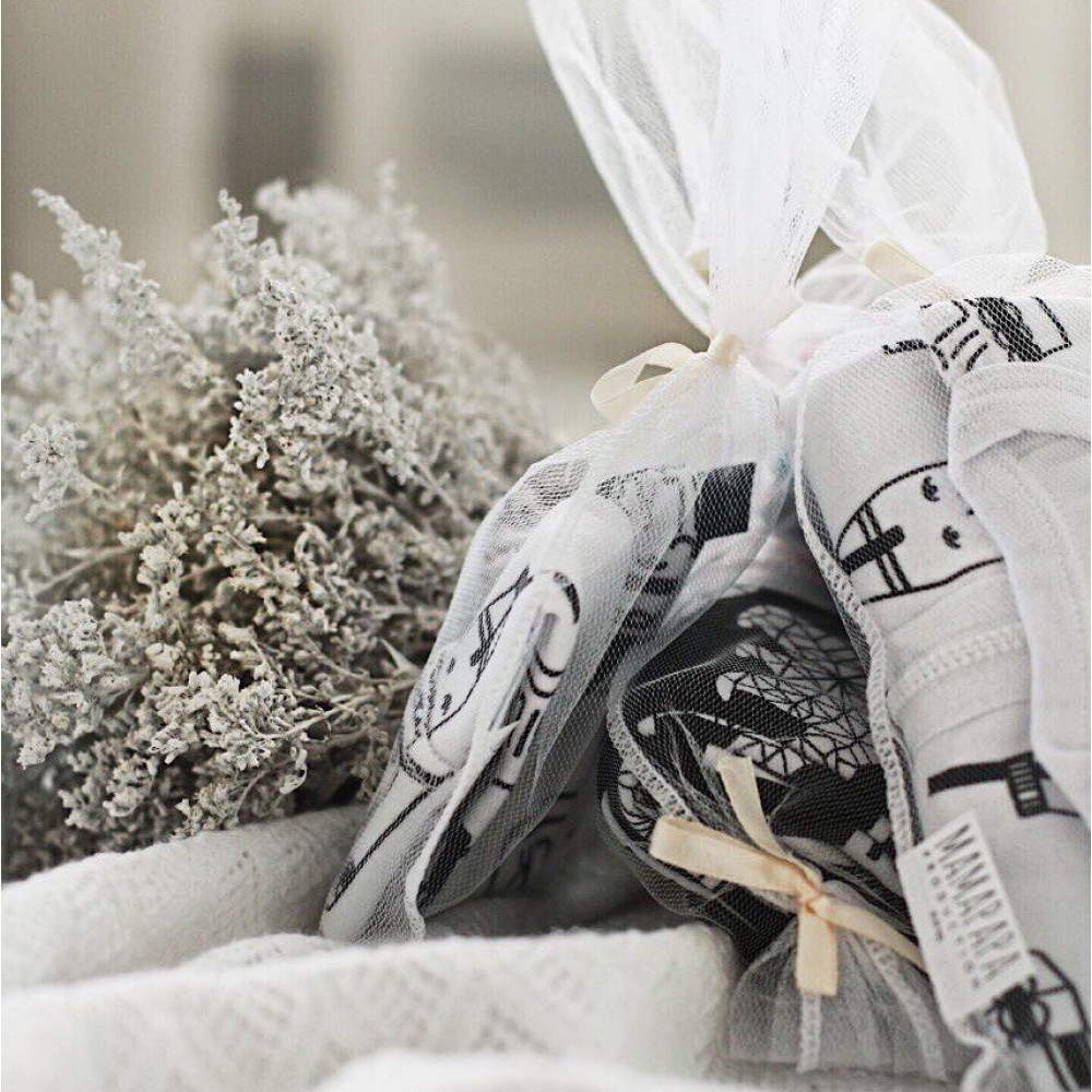 Пеленальный кокон и шапочка Mjölk limited series Облачка