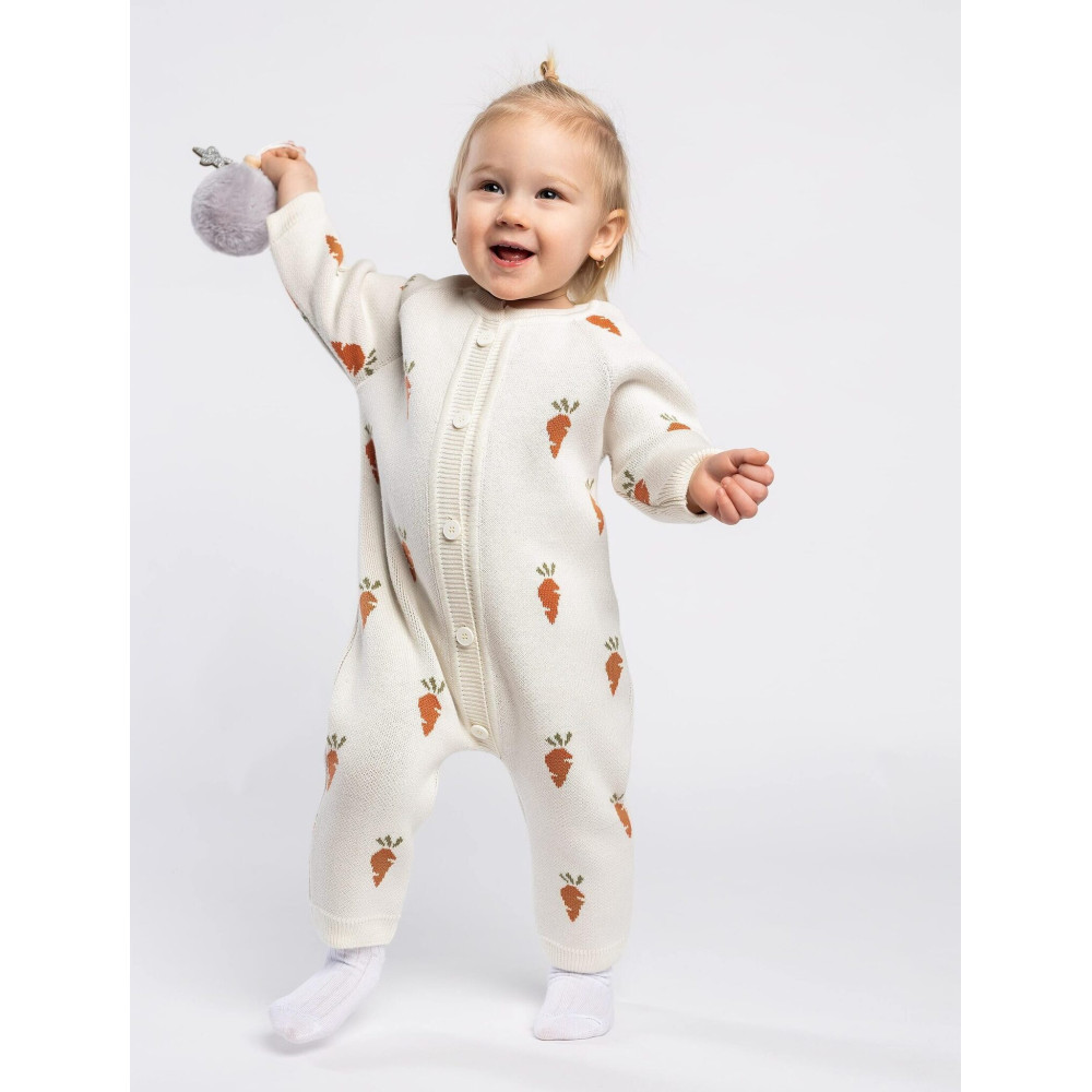 Вязаный комбинезон для малыша, Морковки
