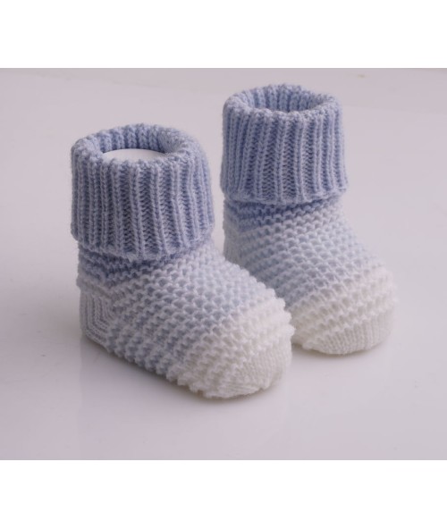 Вязаные носочки для новорожденного "Малыш", Белый+Голубой