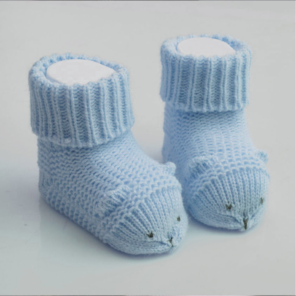 Вязаные носочки для новорожденного "Ежик", Голубой