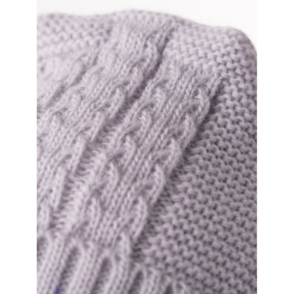 Демисезонная вязаная шапка с манишкой "Капор Душка", Светло-серый