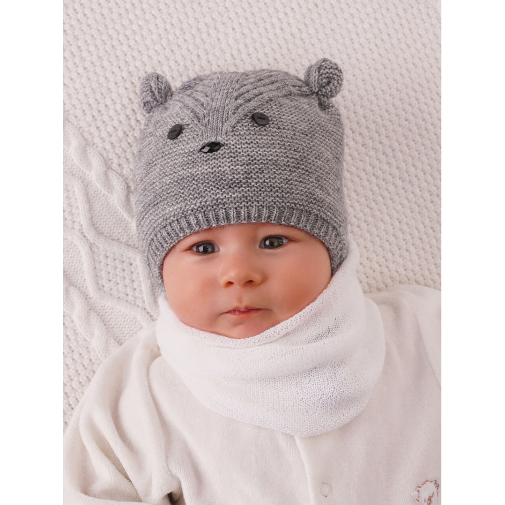 Зимняя вязаная шапка "Барсучок", Серый