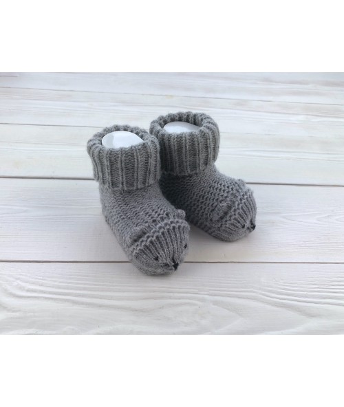 Вязаные носочки для новорожденного "Ежик", Серый