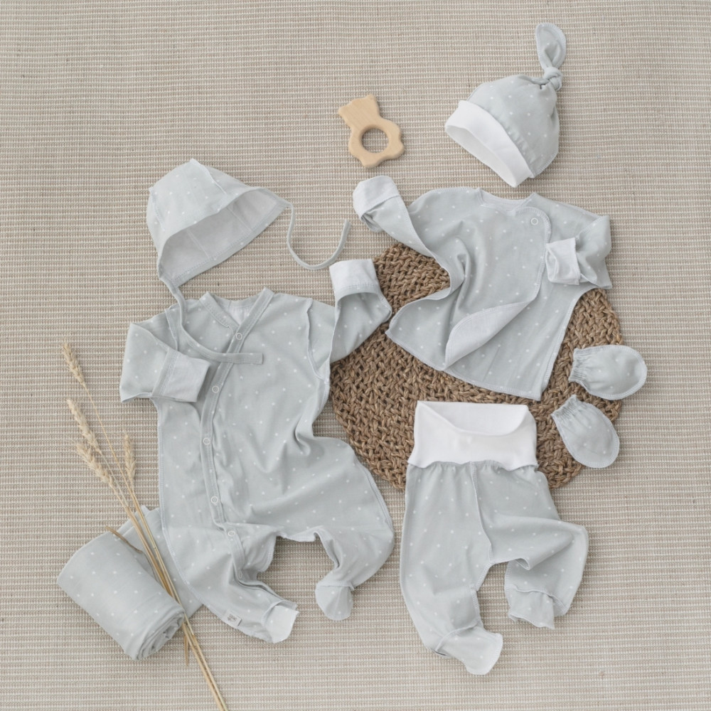 Комплект  на выписку из 7 предметов, Звездочки