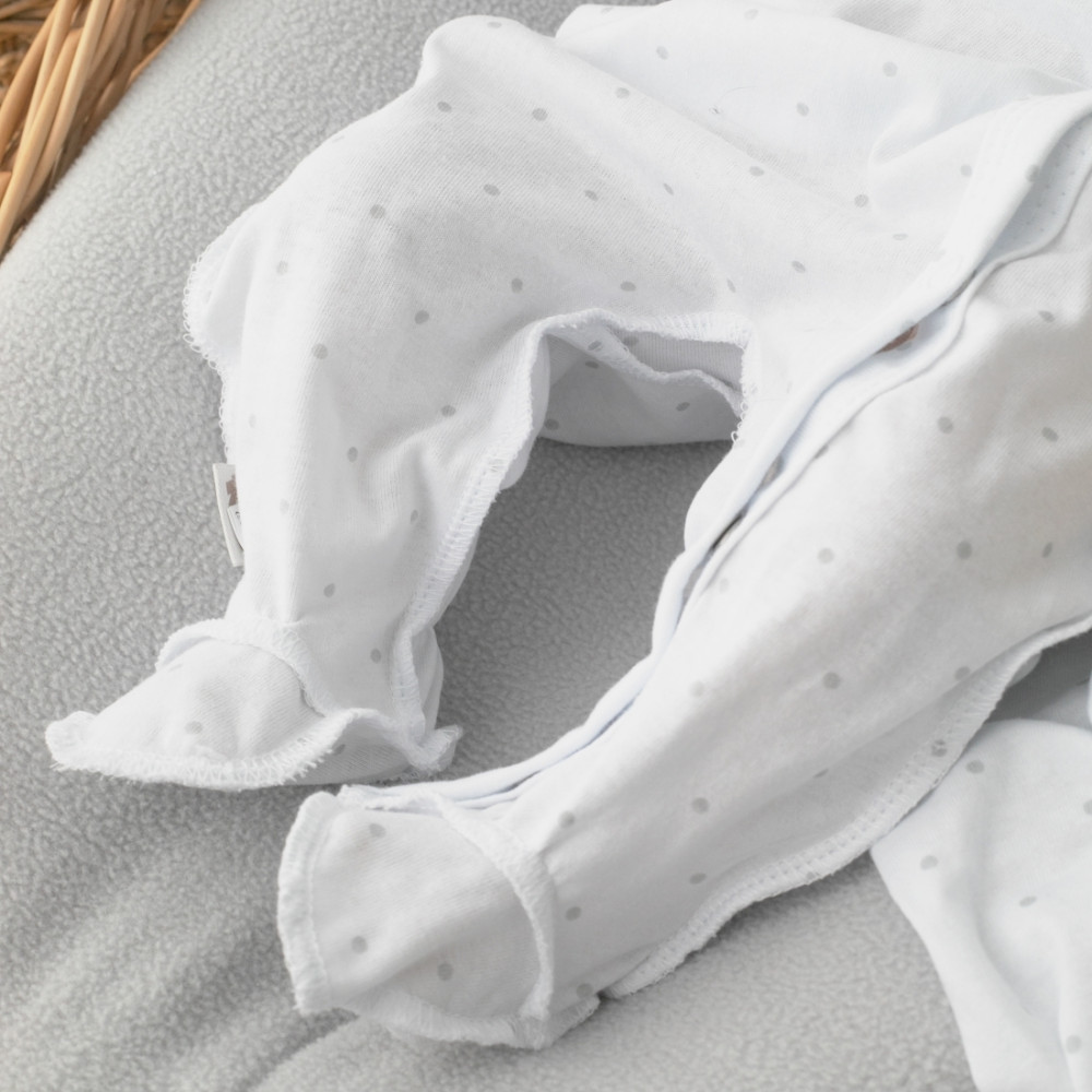 Комплект  на выписку из 7 предметов, Горошек