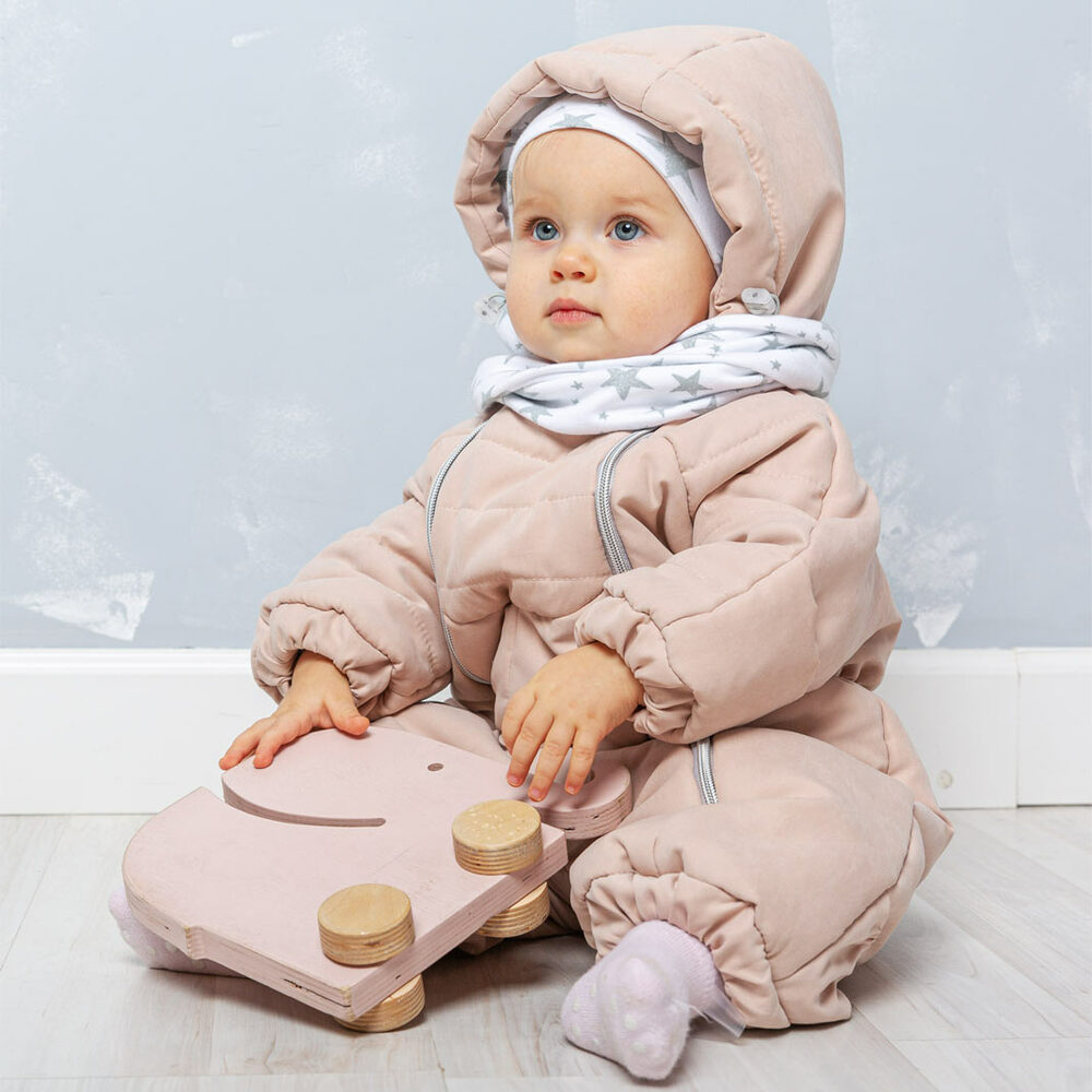 Демисезонный комбинезон "Галактика", Пудра